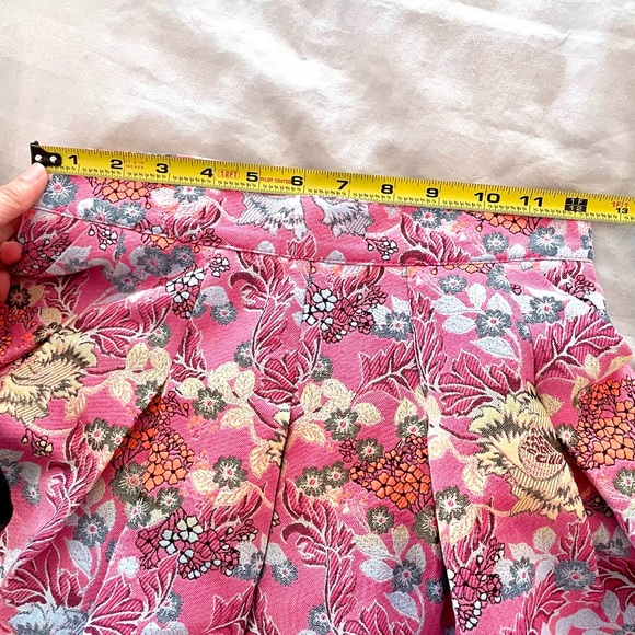 Bebe Floral Jacquard Mini Skirt - Picture 5 of 6
